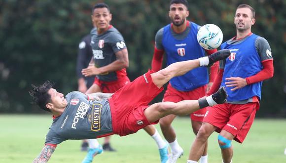 Ricardo Gareca probó una alineación con la selección peruana. (Foto: FPF)