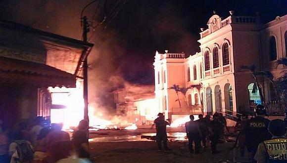 Loreto: incendio consumió iglesia en el centro de Iquitos