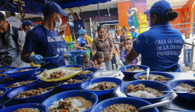 No obstante,&nbsp;el último grupo es el de contratados por el PMA, expertos en el manejo de los alimentos. (Foto: AFP)