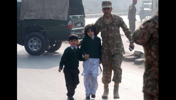 Ejército de Pakistán mató a todos los atacantes de escuela