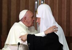 Papa Francisco y Kiril firman un acuerdo tras la histórica reunión