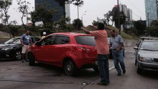 Choque en la Vía Expresa causó congestión cerca de Javier Prado