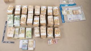 La explicación de la eurodiputada detenida sobre los bolsos con 150.000 euros hallados en su casa