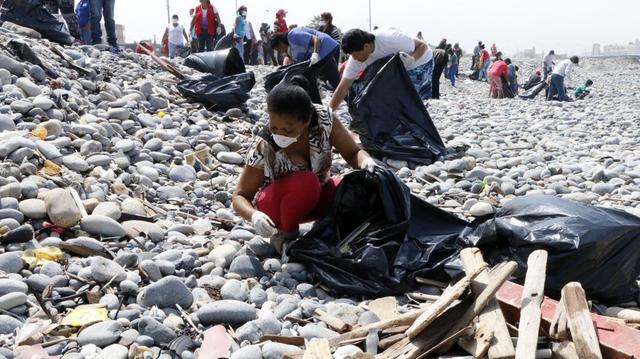Callao: recogen 10 toneladas de basura de playa Carpayo - 1