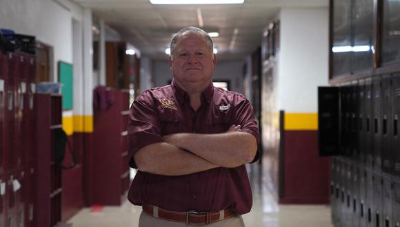 Michael Derry, Superintendente del Distrito Escolar de Utopia el 26 de mayo de 2022 en Utopia, Texas. (Foto: Allison Dinner/ AFP)