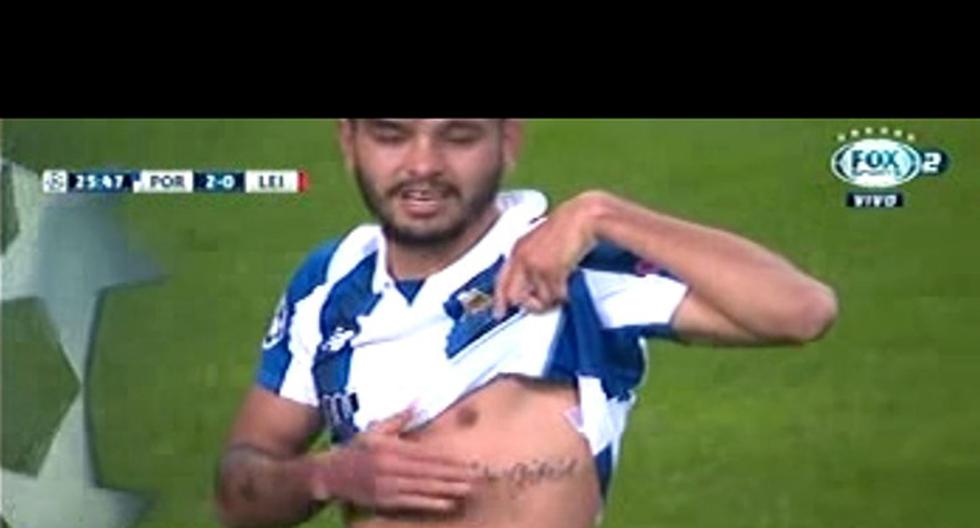Jesús Corona se mandó un golazo con el Porto ante Leicester por la Champions League. (Foto: captura)