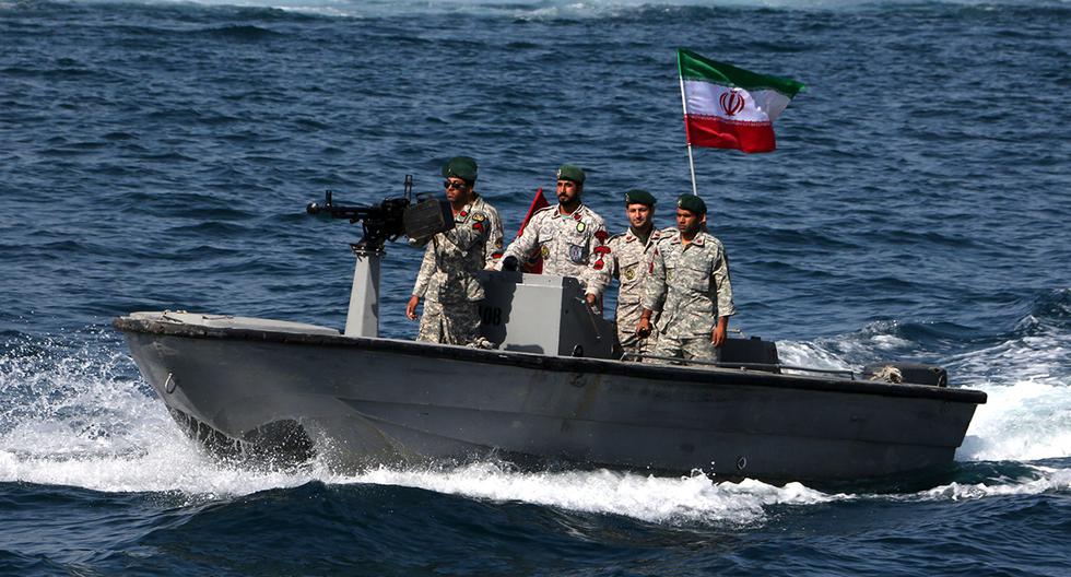 Autoridades de Irán incautaron buque con 250 mil litros de petróleo. (Foto: AFP/Archivo)