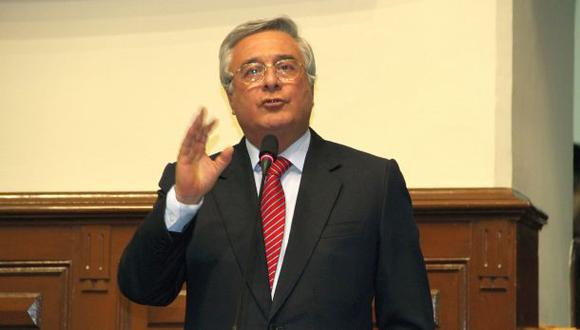Javier Bedoya es el candidato de la oposición en el Parlamento