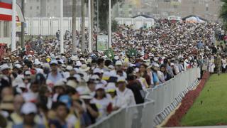 La multitud que asistió a la misa del Papa Francisco [FOTOS]