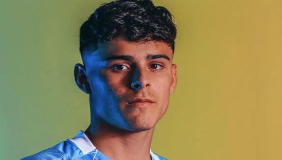 Alexander Robertson: Te contamos qué pasó con la presencia del futbolista de raíces peruanas en la selección dirigida por Gustavo Roverano. (Foto: Manchester City)