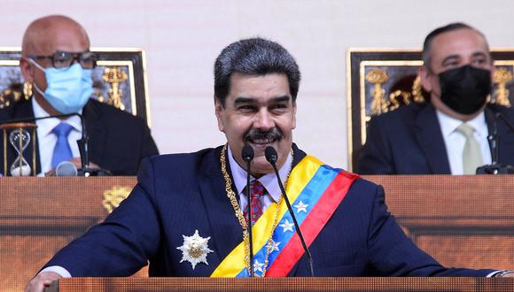 El presidente de Venezuela, Nicolás Maduro, pronuncia un discurso durante su informe anual a la Asamblea Nacional, en Caracas, el 15 de enero de 2022. (CRISTIAN HERNANDEZ / AFP).