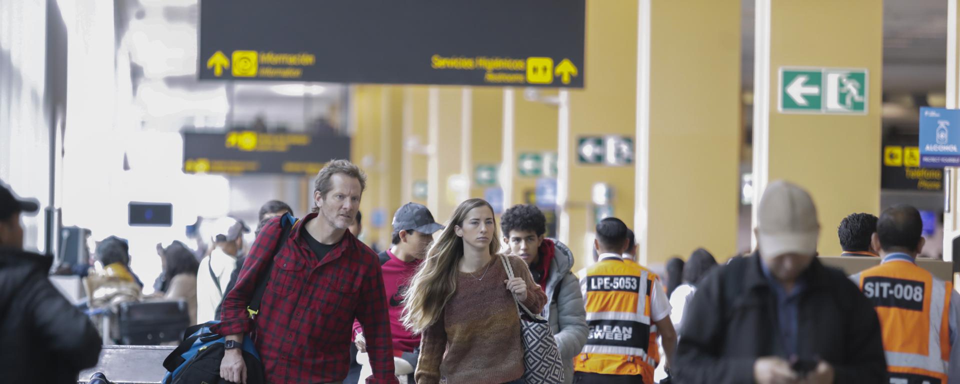 Protestas y bloqueos: conoce qué hacer si te cancelaron un vuelo o viaje terrestre interprovincial