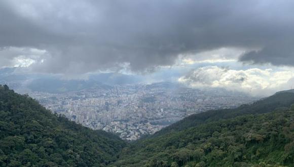 Para llegar al hotel Humboldt hay que subir en un teleférico a lo alto de la montaña que rodea Caracas.