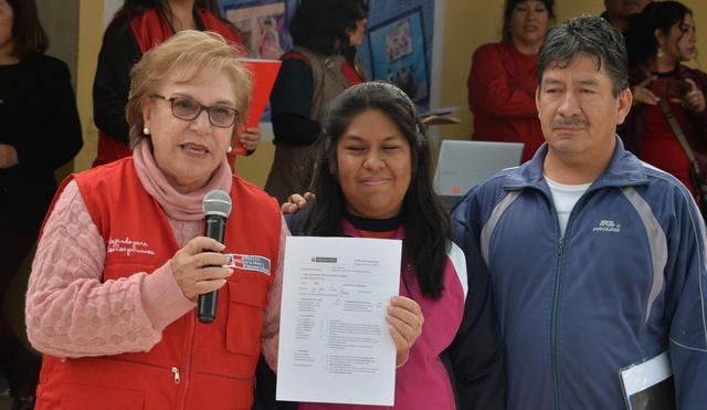 La ministra de la Mujer y Poblaciones Vulnerables, Ana María Romero-Lozada, resaltó la importancia de este procedimiento, pues representa un avance en la acreditación de las personas con discapacidad.