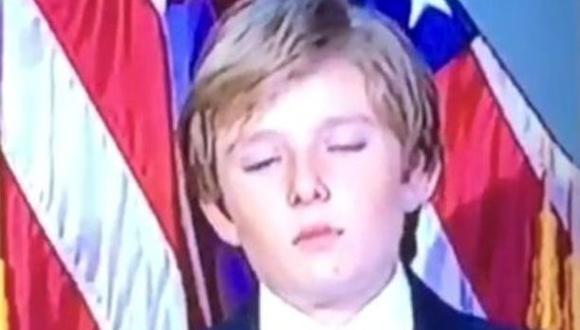 Barron Trump se duerme durante el discurso de su padre [VIDEO]