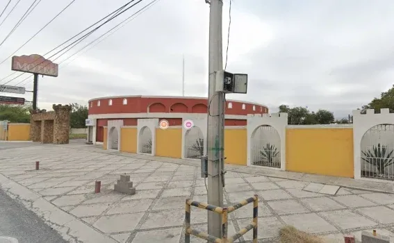 The Nueva Castilla motel was searched a few days ago with no results.  (Google Maps).