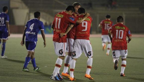 Juan Aurich goleó 4-0 a San Simón tras cinco fechas sin ganar