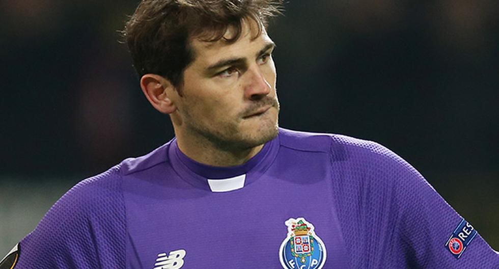 Iker Casillas cometió un feo blooper con el Porto y pronto llegaron las burlas. (Video: YouTube)