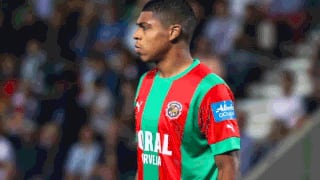 Percy Liza no  va más en Marítimo: peruano regresa a Sporting Cristal