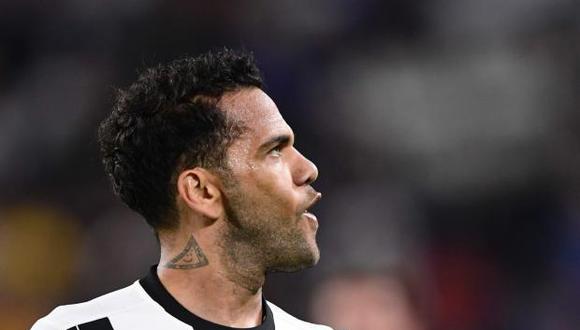 Solo faltarían detalles para que el París Saint-Germain concrete la incorporación de Dani Alves para esta nueva temporada. (Foto: AFP)