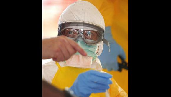 ¿Cómo es el traje especial contra el ébola?
