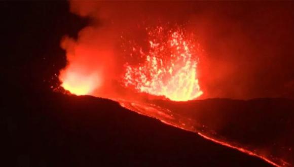 Esta imagen de Etna, el volcán activo más grande de Europa, muestra al coloso en erupción el 31 de mayo de este año cerca de Catania. (Foto: AFP)