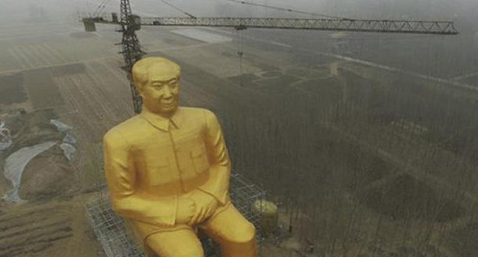 China: derriban polémica y gigantesca estatua de Mao por \"ilegal\". (Foto: EFE)