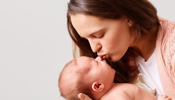 Un parto natural y humanizado también le brinda beneficios emocionales al hijo | Imagen referencial