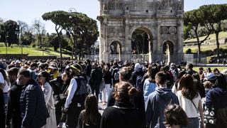 Italia elimina el pase sanitario pero mantiene las mascarillas en los cines