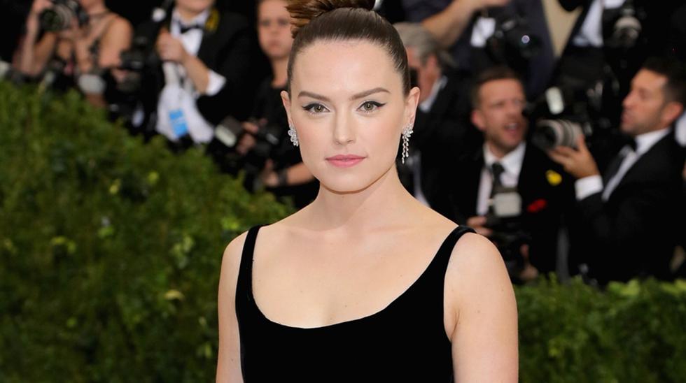 La actriz Daisy Ridley, protagonista de &quot;Star Wars&quot;, en el Museo Metropolitano de Arte de Nueva York (MET) de este a&ntilde;o. (Foto: AP)