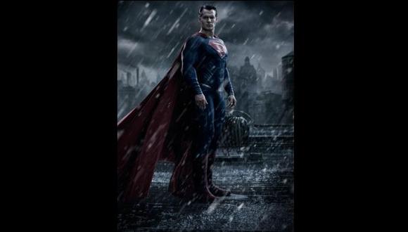 Henry Cavill luce así en "Batman v Superman: Dawn of Justice"