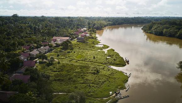Artistas y jóvenes se unen para proteger ríos de la Amazonía . Foto: DAR.
