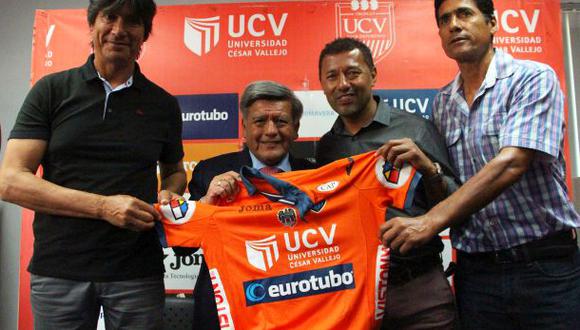 Roberto Palacios fue presentado como nuevo gerente de la UCV