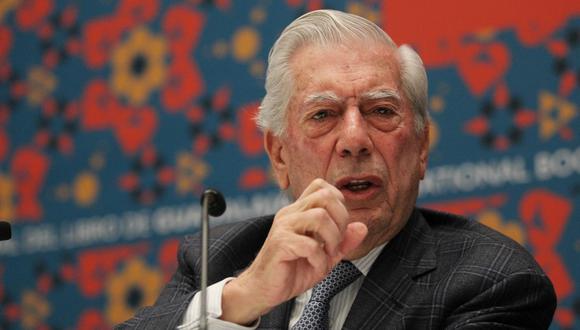 Mario Vargas Llosa hospitalizado en España tras sufrir una caída. (EFE).
