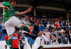 Fútbol chileno: jugador va preso por agredir a hincha con patada voladora