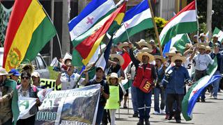 Bolivia: Indígenas marchan durante un mes en protesta por incendios en la Chiquitania