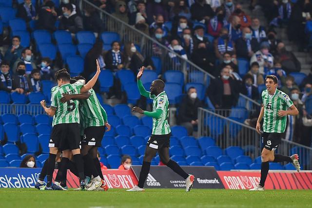 Betis goleó 4-0 a la Real Sociedad y avanzó a semis de la Copa del Rey. (Foto: AFP)