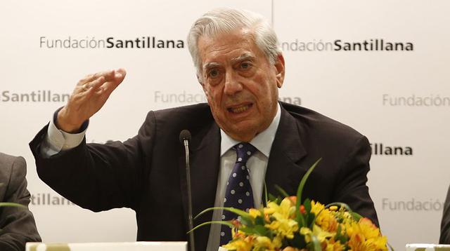 Mario Vargas Llosa es el puesto 24 de la encuesta de poder. Baja 12 puestos con respecto al ránking del 2016. (Archivo El Comercio)
