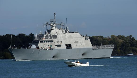 Los buques de combate litoral como el USS Detroit son barcos de guerra de última generación. (Photo by JEFF KOWALSKY / AFP).