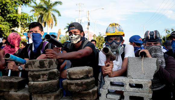 Estudiantes se manifiestan en las calles de Managua contra el gobierno de Daniel Ortega. (Foto: Reuters/Oswaldo Rivas)