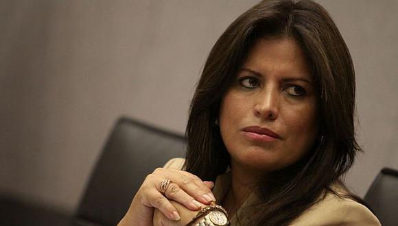Carmen Omonte negó haber vulnerado ley por concesión minera