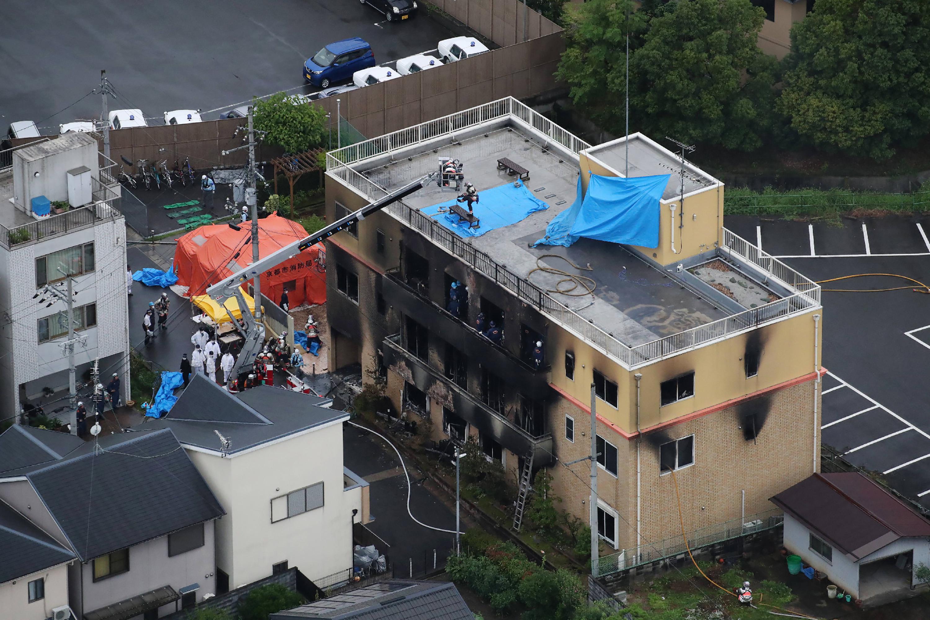 Kyoto Animation | PrayForKyoani |  "¡Van a morir!": Lo que se sabe del incendio provocado en el estudio de animación de Kioto en Japón. Foto: AFP