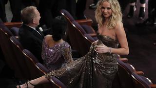 Oscar: El ademán de Jennifer Lawrence que la hizo viral