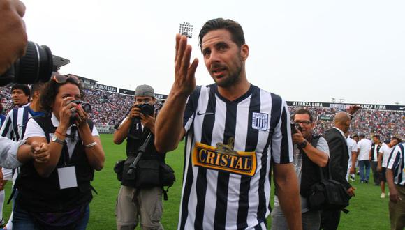 Claudio Pizarro jugó en Alianza Lima entre 1998 y 1999. Se retiró de la actividad del fútbol a mediados del 2020. (Foto: El Comercio)