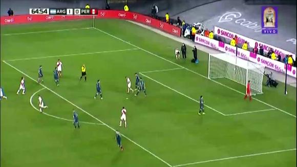 Yoshimar Yotún missed a clear opportunity against Peru.  Argentina.  (Video: Latina)