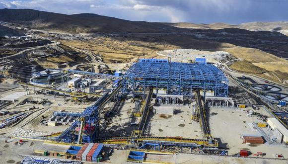Mina Las Bambas suspenderá operaciones a mediados de este mes por el bloqueo al corredor minero sur, de acuerdo a MMG. (Foto: Andina)