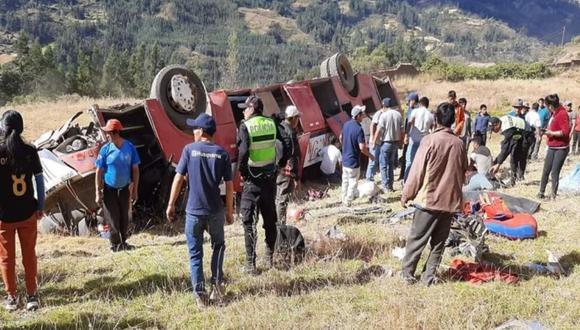 Caída de bus interprovincial a un abismo causa la muerte de al menos 12 pasajeros en Áncash. (Foto: Andina)
