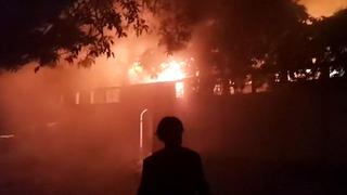 Sri Lanka: manifestantes incendian la residencia privada del primer ministro Ranil Wickremesinghe