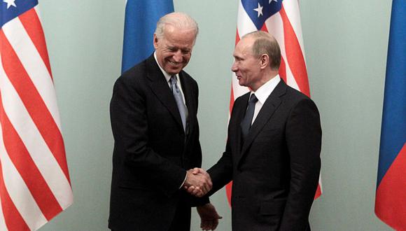 Joe Biden, presidente de Estados Unidos, y Vladimir Putin, mandatario ruso. (Foto: Reuters)