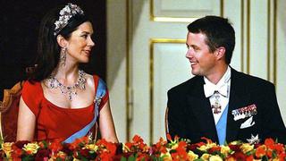 La princesa Mary de Dinamarca pide perdón por no usar mascarilla y estrechar la mano 